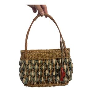 Redfish straw bag